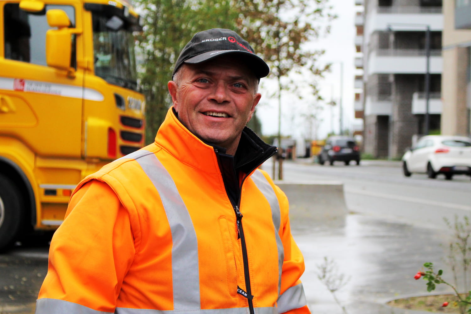 Kim er driftsassistent i Ørestad Vandlaug og er med til at holde Ørestad på skinner. Sammen med Vandlaugets driftsleder passer han Ørestads kanaler og søer.
