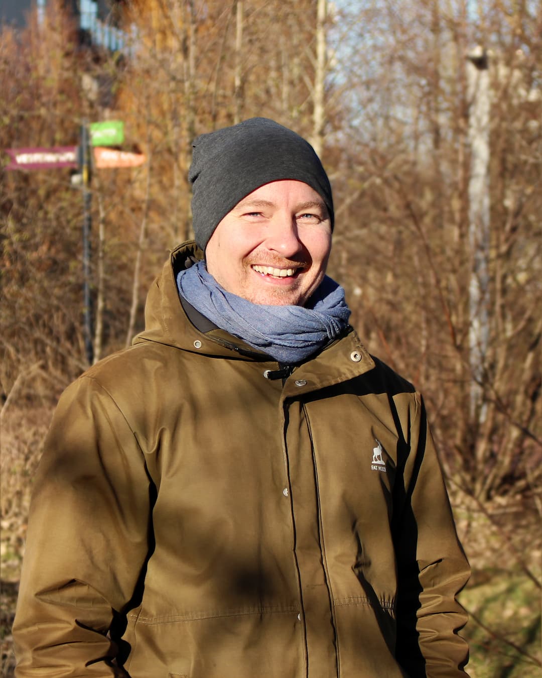 Jakob Nagstrup Jensen er ansat i Grundejerforeningssekretariatet som Driftsansvarlig. Jakob har ansvaret for drift og vedligehold på tværs af grundejerforeningernes arealer - lige fra veje, parker, legepladser og boldbaner til koordinering af biodiversitetstiltag, snerydning og tømning af skraldespande.