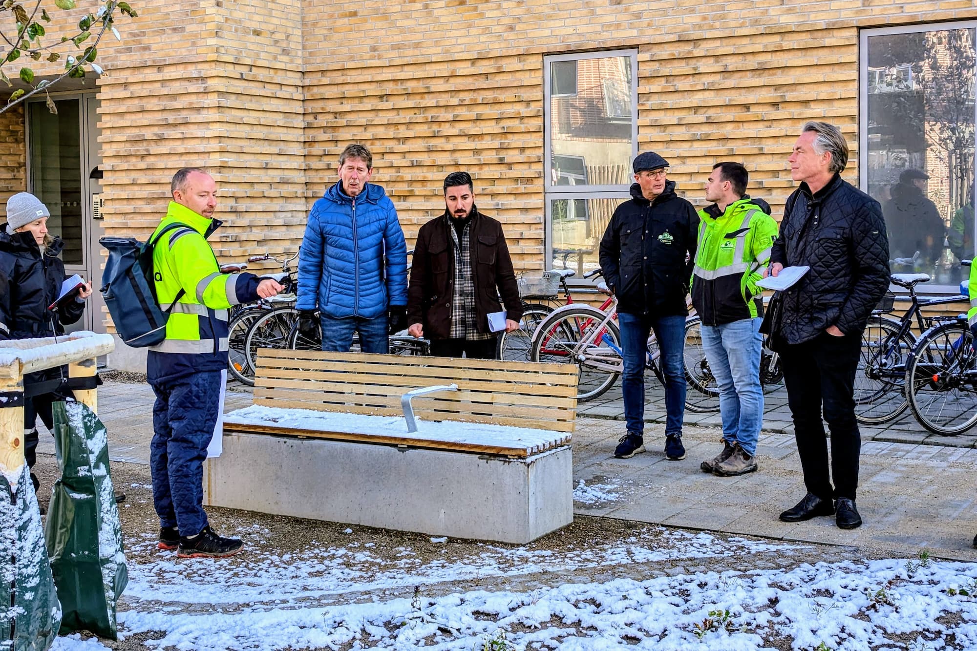 Før de nye skovlommer overdrages, gennemgår grundejerforeningen, der er repræsenteret af Grundejerforeningssekretariatet Ørestad, sammen med By & Havn, Optimus Anlæg og Rambøll området for fejl og mangler.