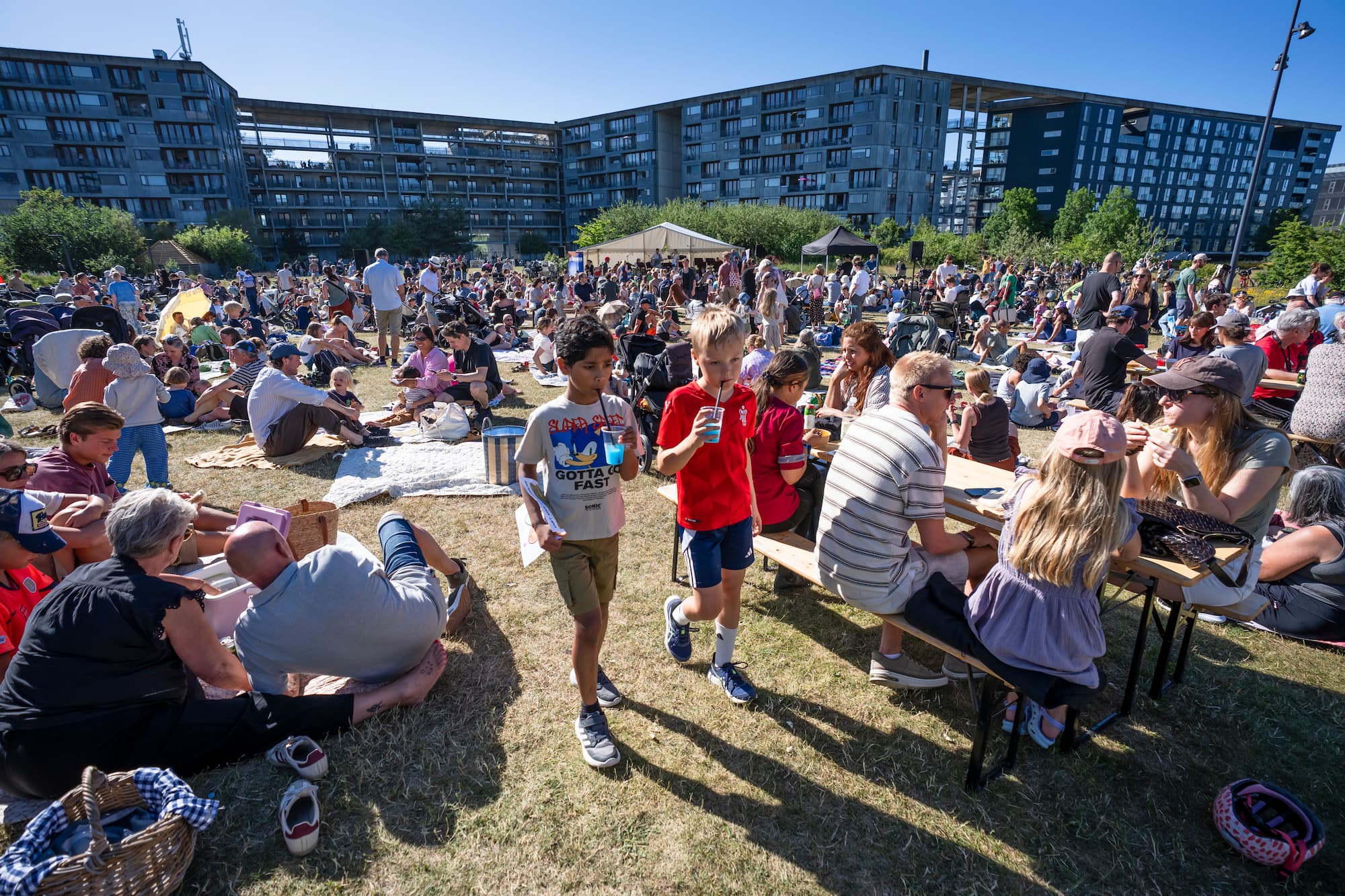 Endnu et år, endnu et velbesøgt Sankthansarrangement på Grønningen.
